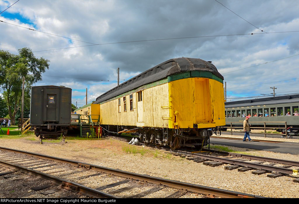 Chicago & North Western Wood Baggage 